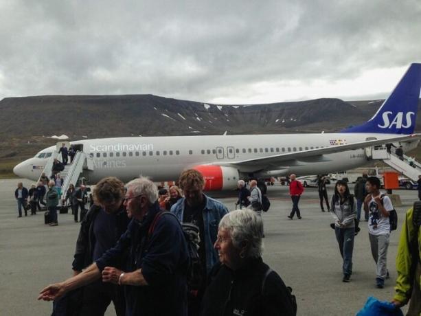 I 1975, i den nordlige by dukkede Airport (Longyearbyen).