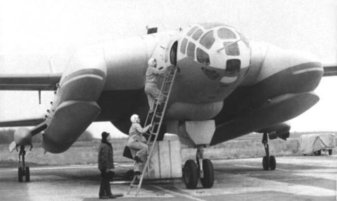 "Dragon" VVA-14 - sovjetiske fly, der holdes i skak hele Amerika
