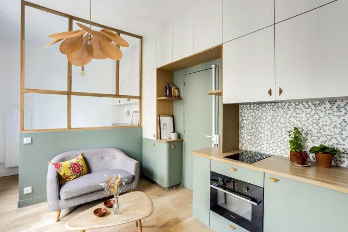 Hvordan til at passe til stue, køkken og soveværelse i studiet 22 m²