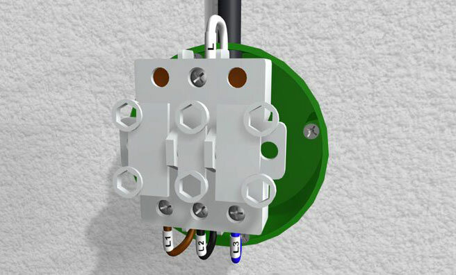 Fig. 3: Tilslut ledningerne, der fører til lysekrone