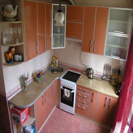 Reparation af køkken 5,5 kvm (44 fotos): hvordan man gør det selv, instruktioner, fotos, pris og video tutorials