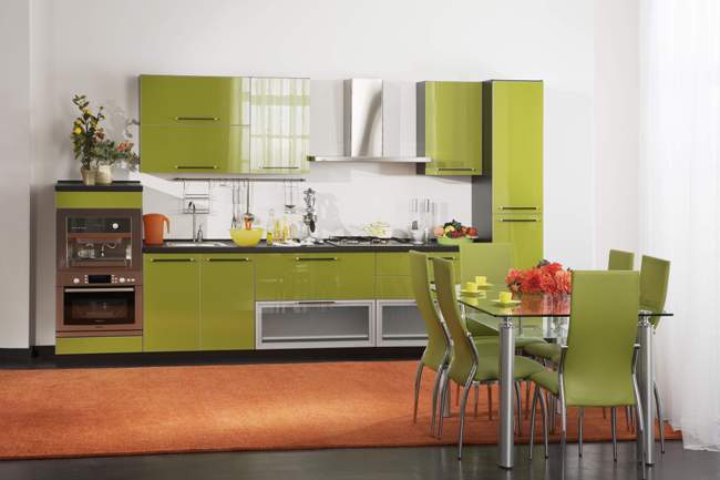 Farver af køkkensæt (48 fotos): videoinstruktioner til DIY installation, hvordan man vælger møbler, kombination med køkkenfarver, pris, foto