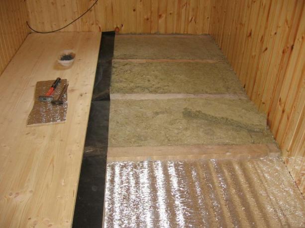 Hvordan og hvad man skal isolere gulvet i badet? enkle instruktioner
