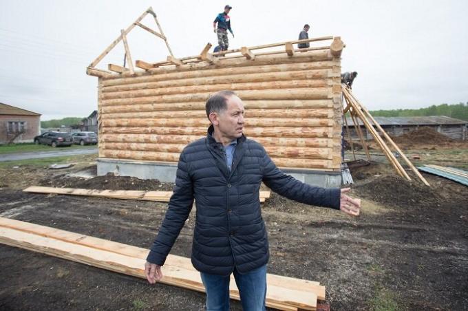 Forretningsmand Kamil Khairullin påbegyndt opførelsen af ​​nye boliger i hans fødeby Sultanov (Chelyabinsk-regionen).