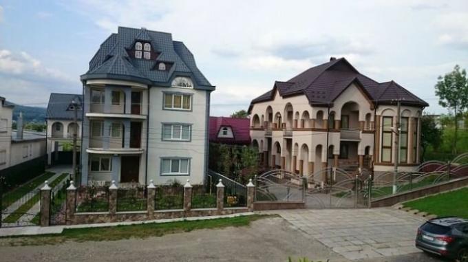 Lavere Apsha - den rigeste landsby i Ukraine.
