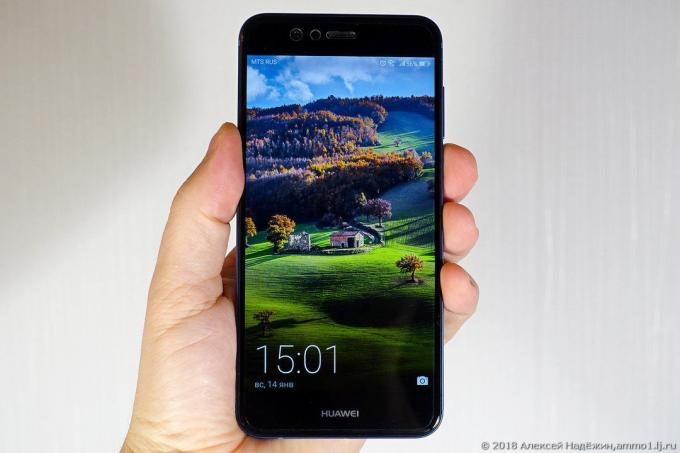 Oversigt: Smartphone Huawei nova 2 Plus