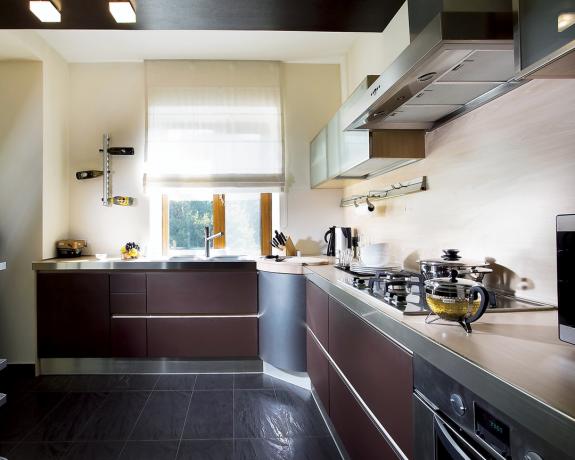 Hjørne små køkkener - design (42 fotos) for at udvide grænserne