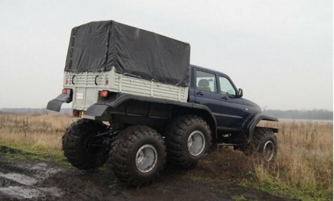 Kraner - op til et ton hårdt terræn og 1,5 tons på gode veje. | Foto: autobelyavcev.ru.
