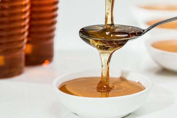 Madlavning honning løsning. Illustration til en artikel brugt open source