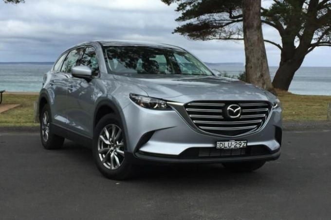 Moderne biler såsom Mazda CX-9 - er fremragende værdi for pengene og kvalitet for tilfredse kunder. | Foto: automoto.ua.