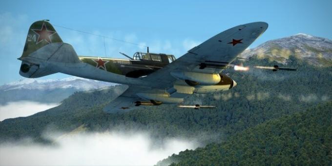Hvad er på næsen af ​​den legendariske Il-2 blev deponeret hvide striber