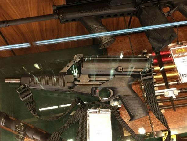 Maskinpistol Calico M960: de mærkeligste våben amerikanske ingeniører